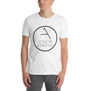 Camiseta unissex com mangas curtas